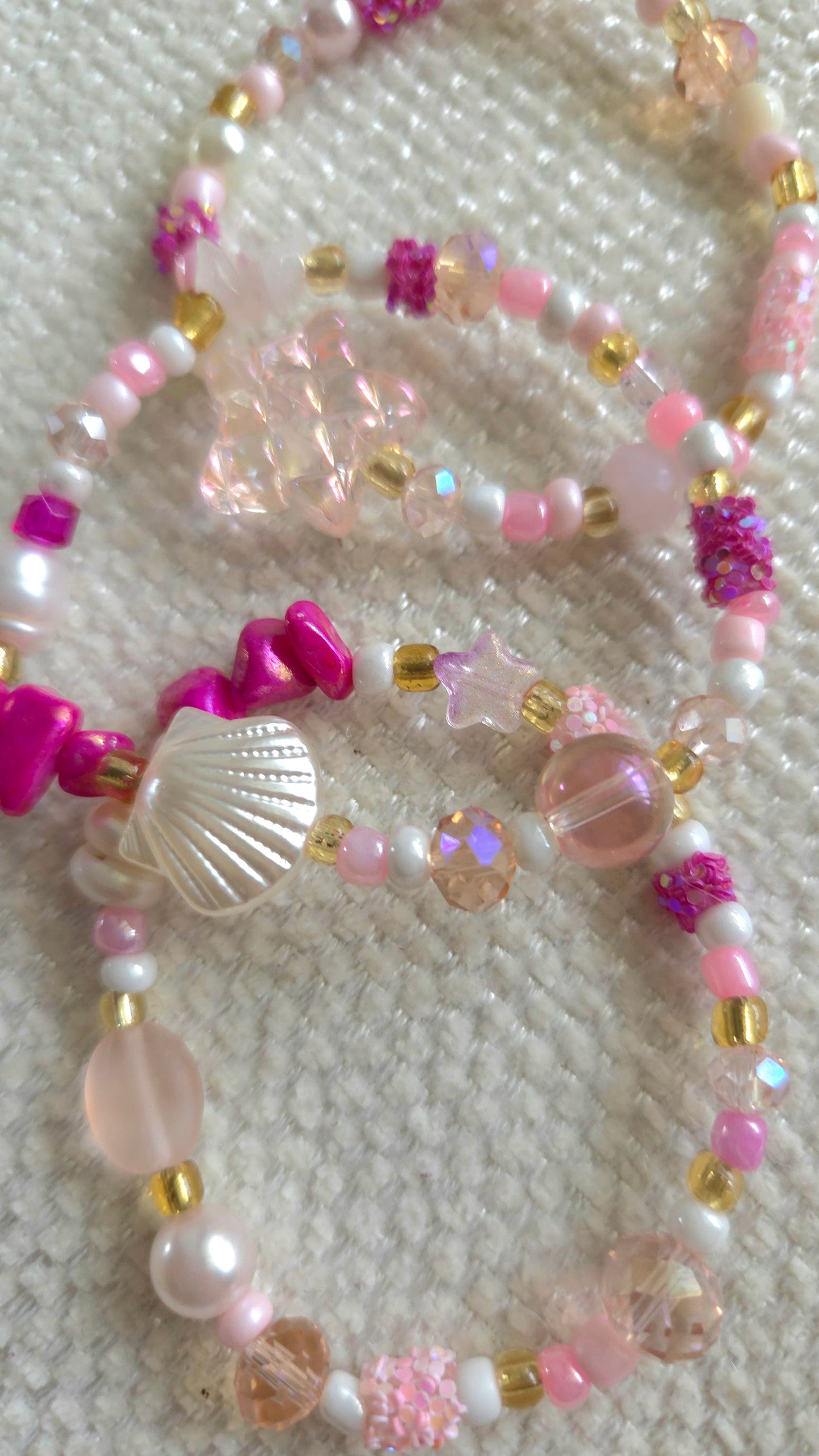 Playita Elastic Bracelet Set — pulseras elásticas hechas a mano, summer vibes, stacking colorful, dopamine dressing, Y2K fashion.