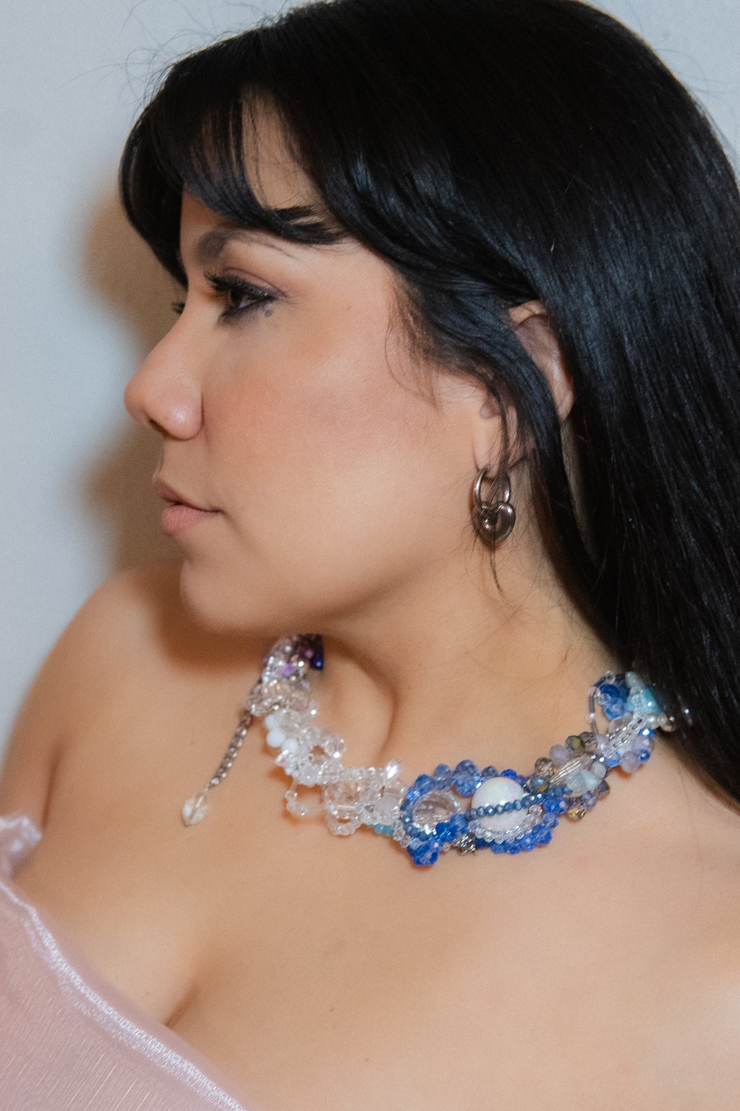 ❄️✨ Queen Tundra Necklace – Glass Beads, Freshwater Pearls & Semi-Precious Stones | Handmade Statement Jewelry