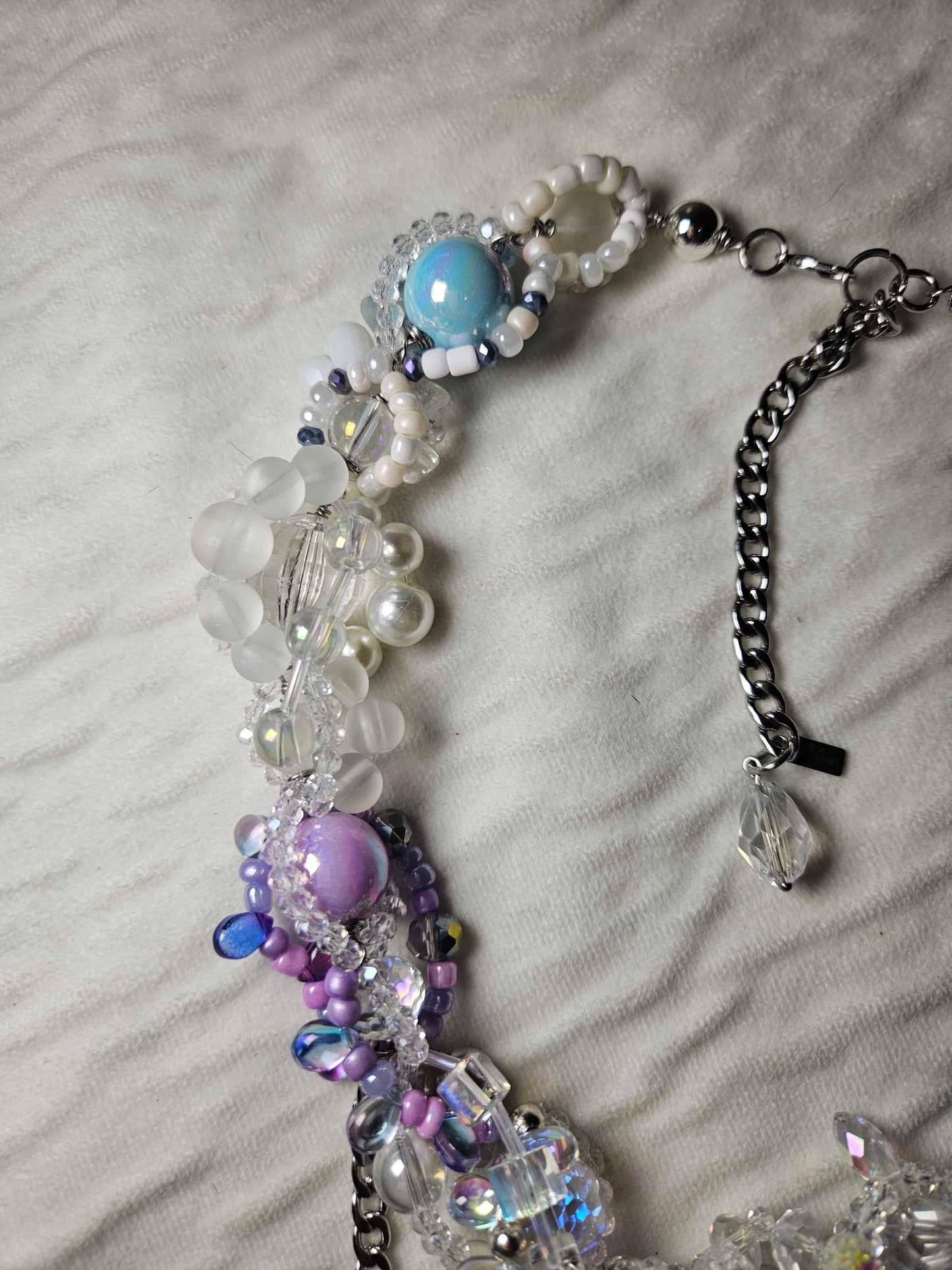 ❄️✨ Queen Tundra Necklace – Glass Beads, Freshwater Pearls & Semi-Precious Stones | Handmade Statement Jewelry