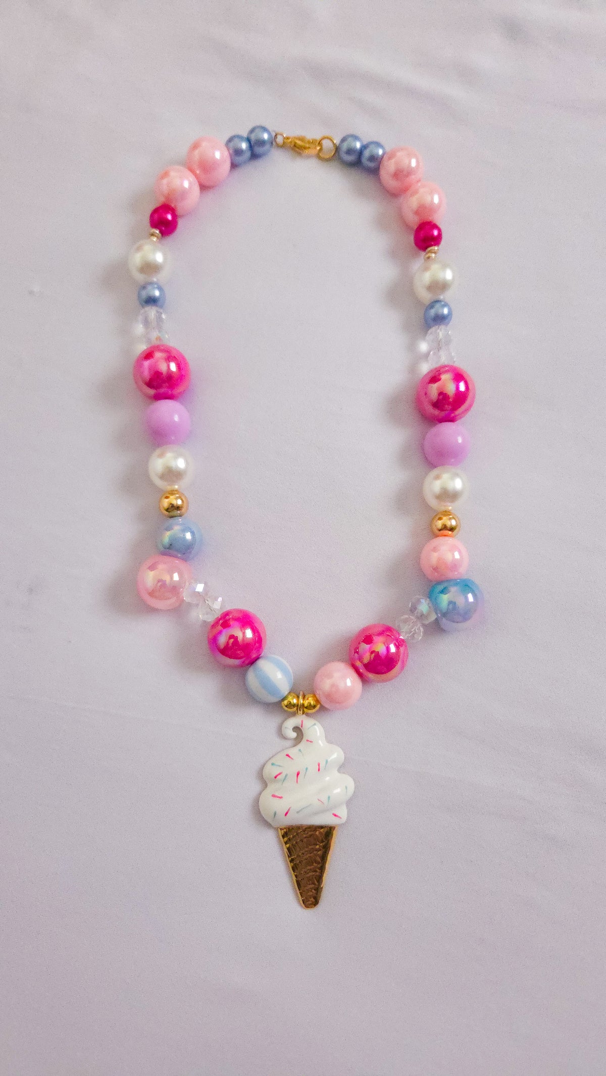 Sweet Swirl Necklace 🍦