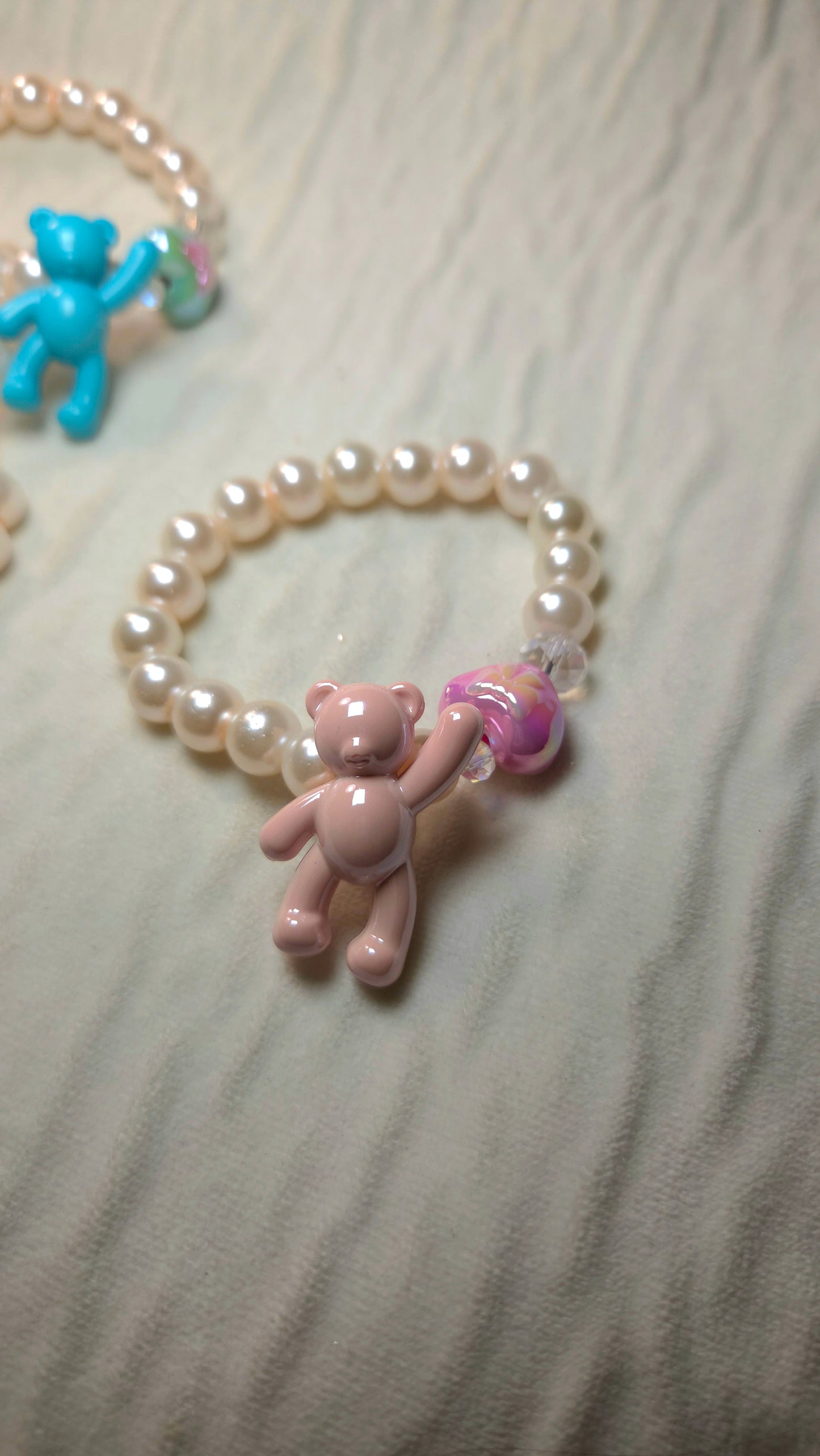 🧸✨ Teddy Love Bounce Bracelet – Handmade Y2K Dopamine Jewelry | Cute Statement Bracelet
