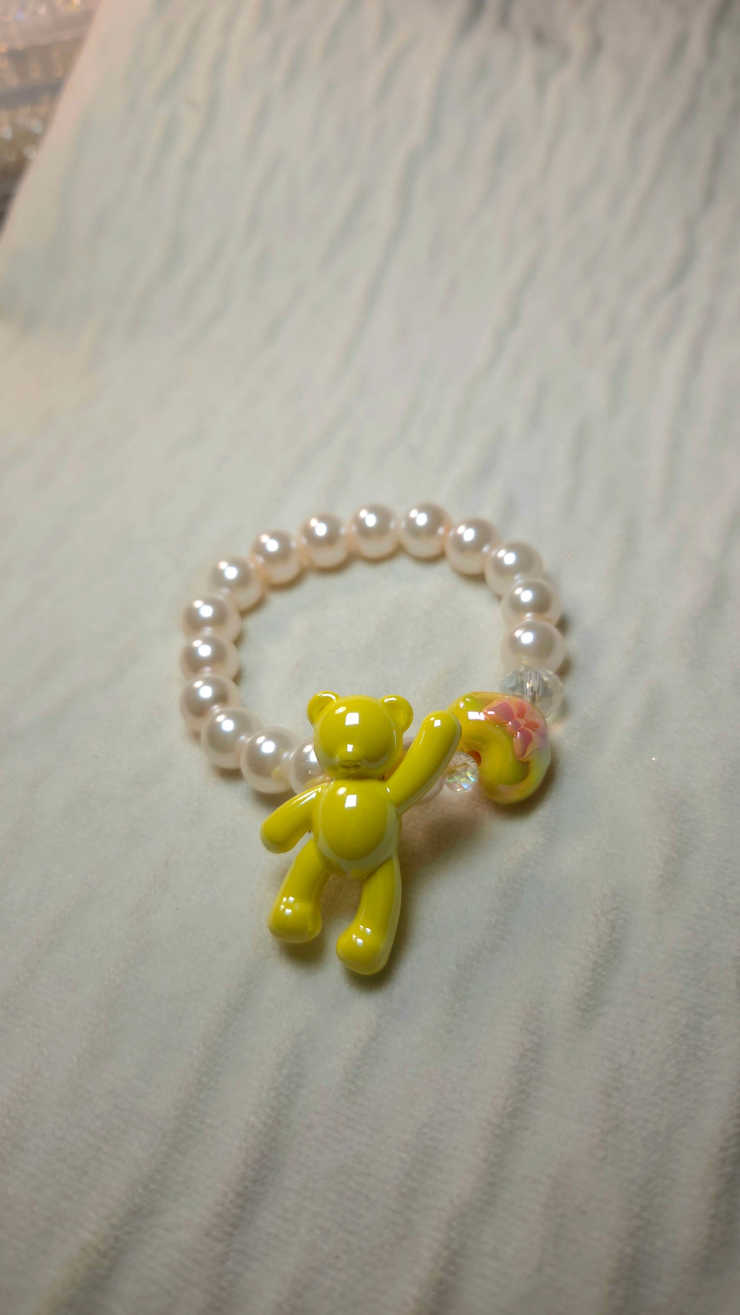 🧸✨ Teddy Love Bounce Bracelet – Handmade Y2K Dopamine Jewelry | Cute Statement Bracelet
