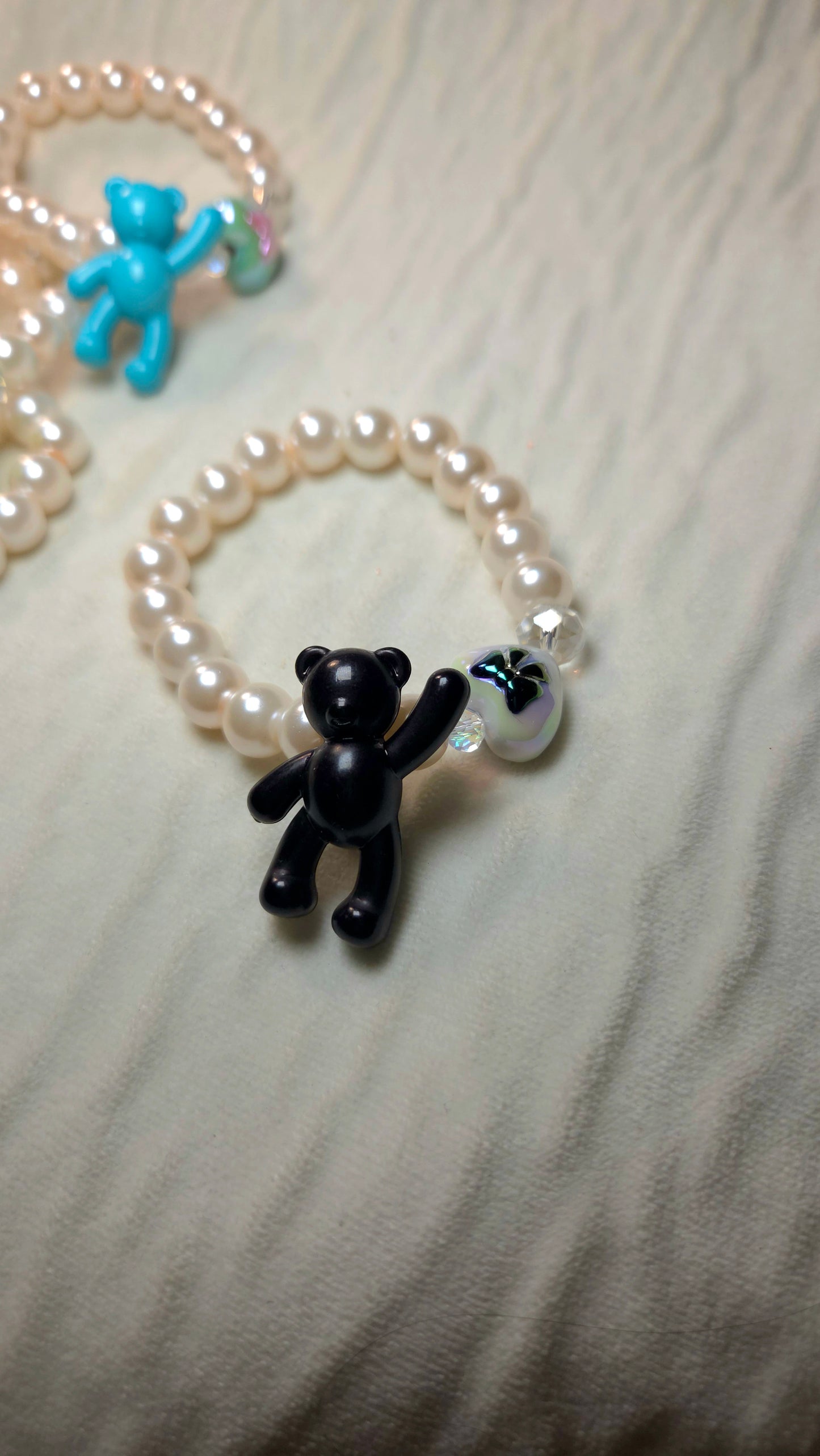 🧸✨ Teddy Love Bounce Bracelet – Handmade Y2K Dopamine Jewelry | Cute Statement Bracelet