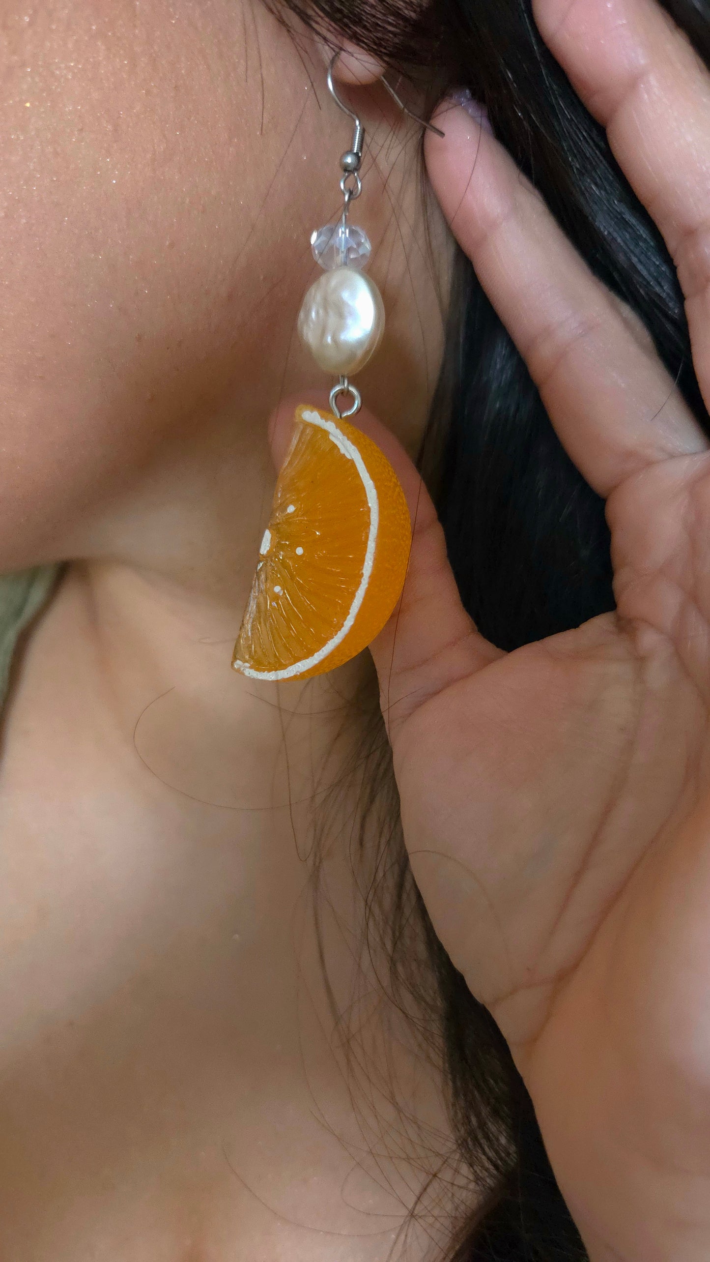 Orange slice earrings
Dangling statement earrings
Citrus jewelry
Acrylic earrings
Murano crystal
Stainless steel hooks
Y2K fashion
Handmade dopamine jewelry
Colorful statement earrings
Summer vibes accessories