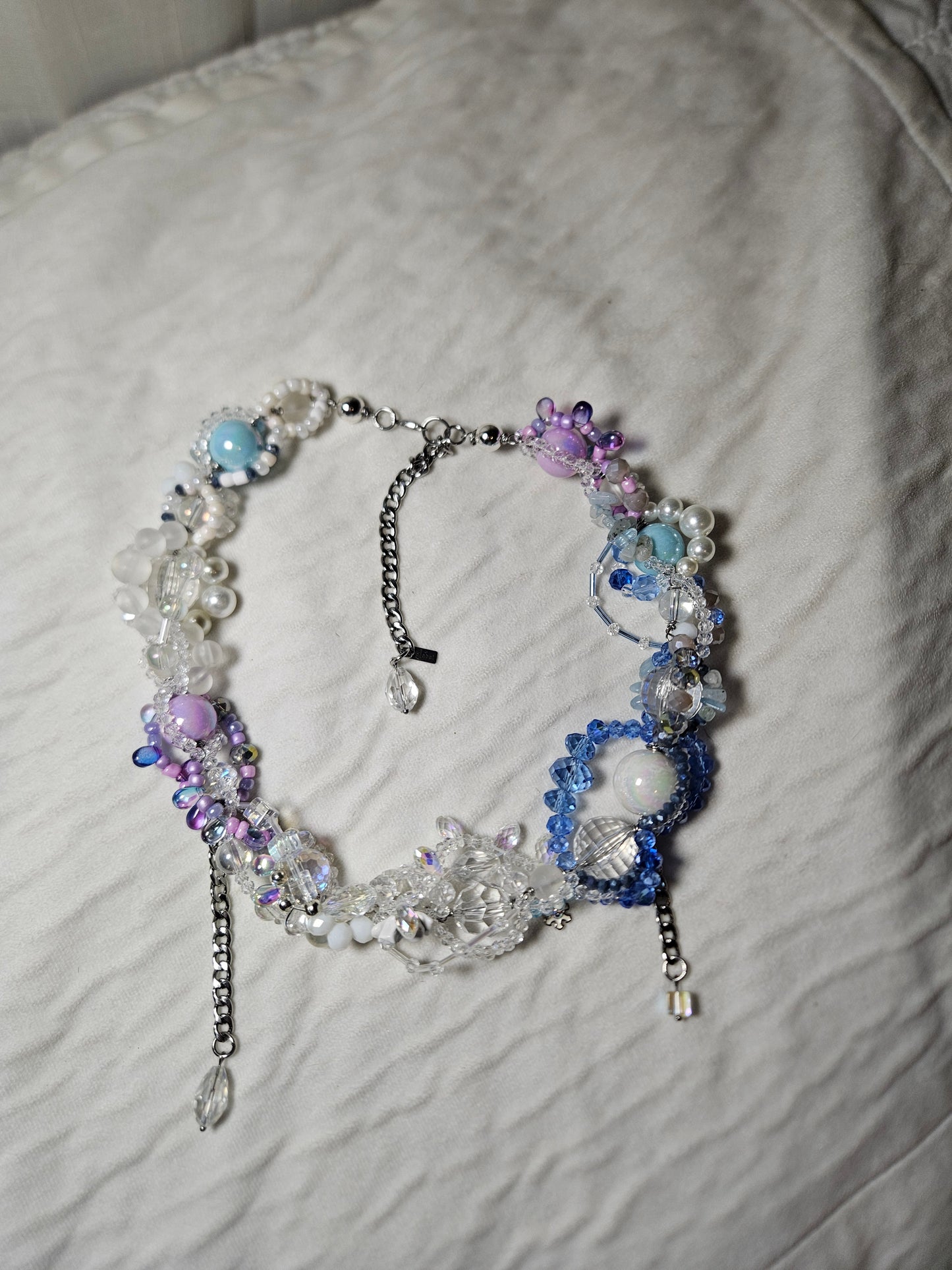 ❄️✨ Queen Tundra Necklace – Glass Beads, Freshwater Pearls & Semi-Precious Stones | Handmade Statement Jewelry