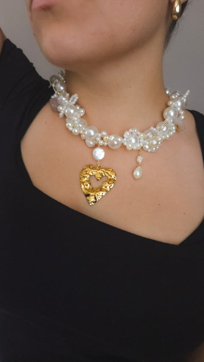 Pearl Heart Muse Necklace