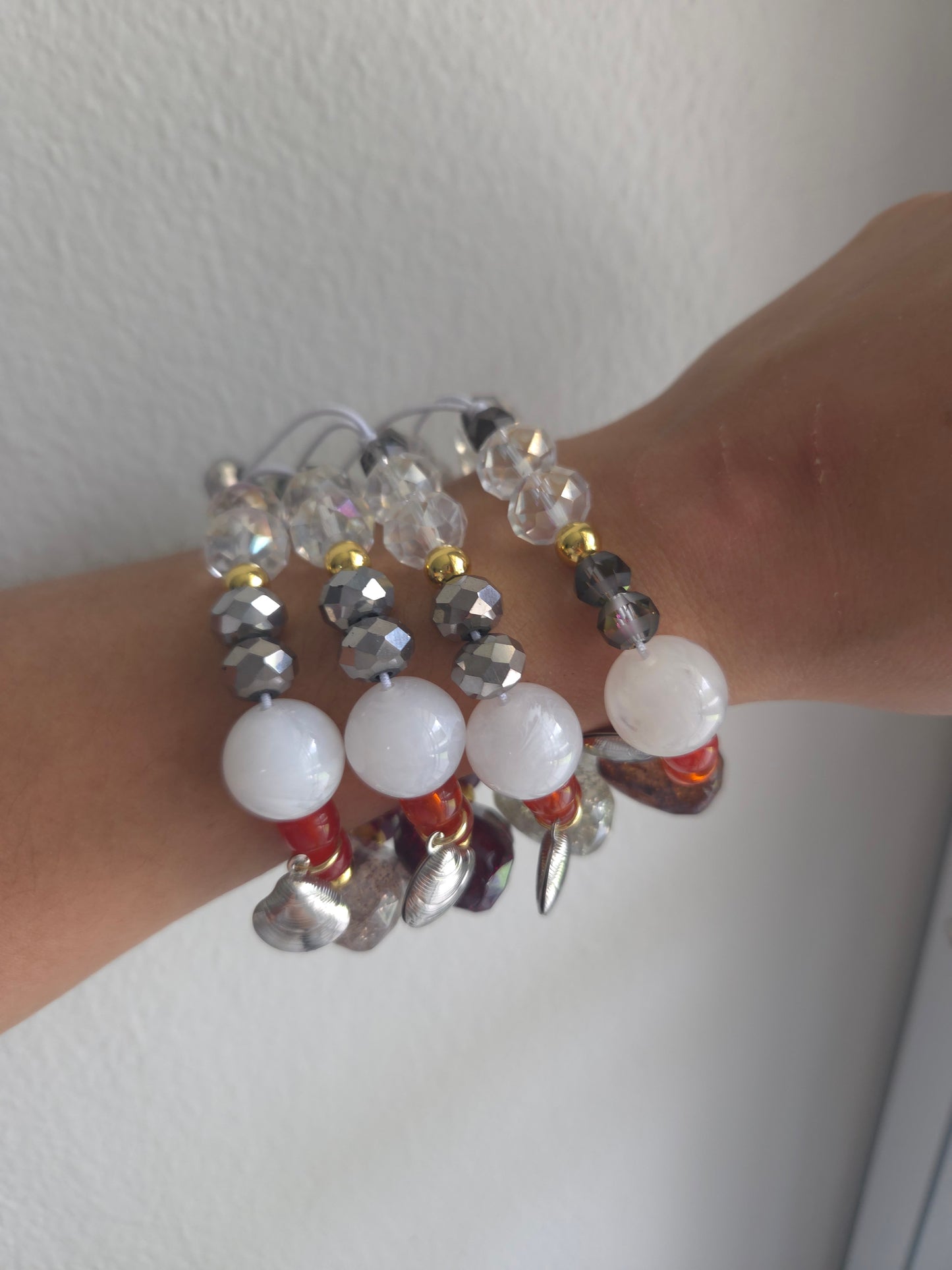 Mocha Heart Shell Bracelet ☕️🩶🐚