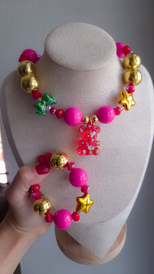 🎄 Merry & Bright Teddy Necklace