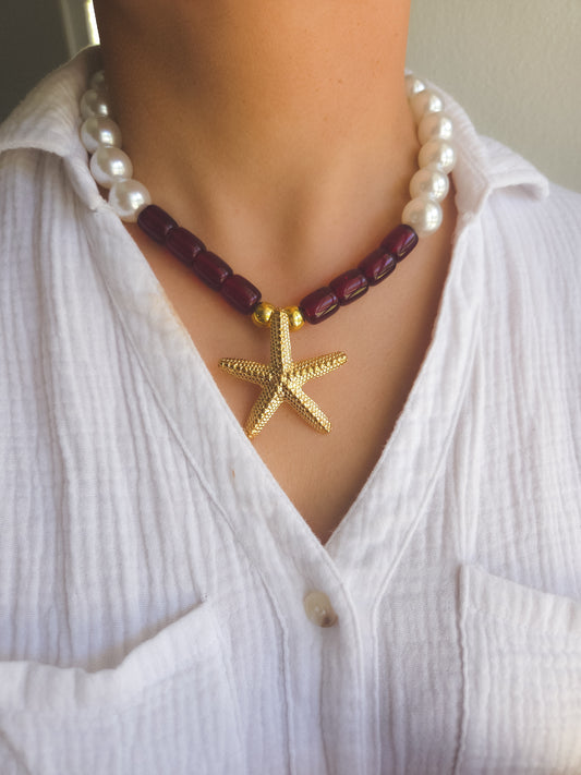 Golden Sea Star Necklace 🪸