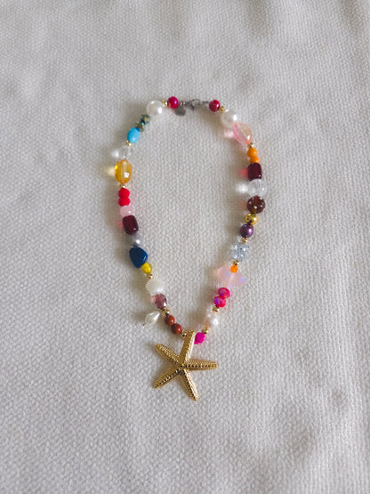 Golden Starfish Daydream Necklace