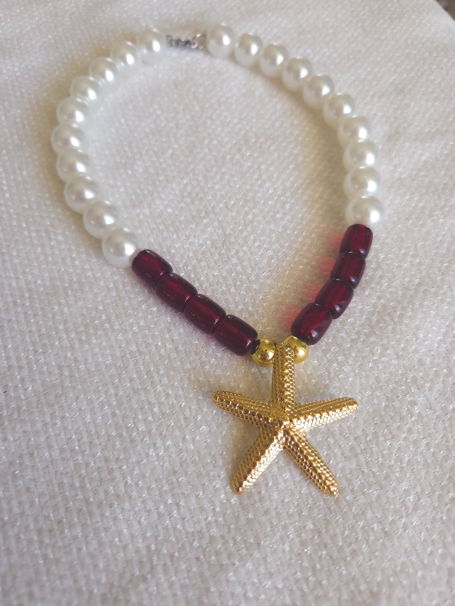 Golden Sea Star Necklace 🪸