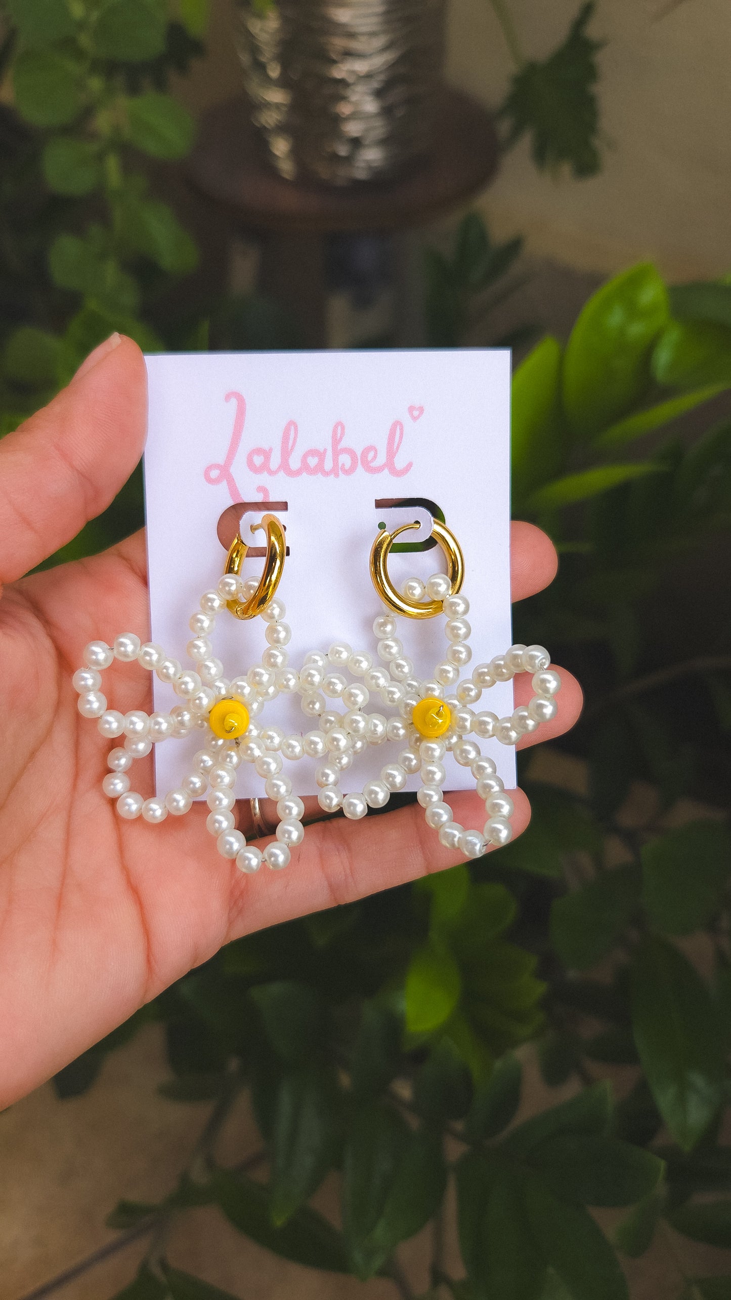 Daisy Pearl Hoops