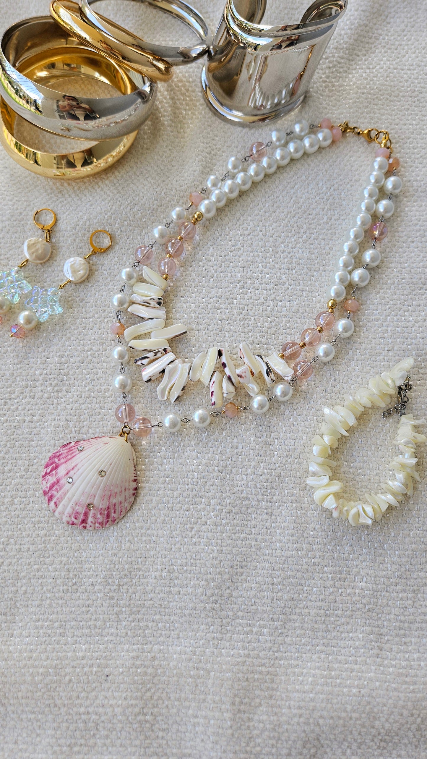 🌊✨ Coastal Glitz Necklace – Two-Layer Glass Pearl & Shell Pendant Necklace | Handmade Mermaid Vibes Jewelry