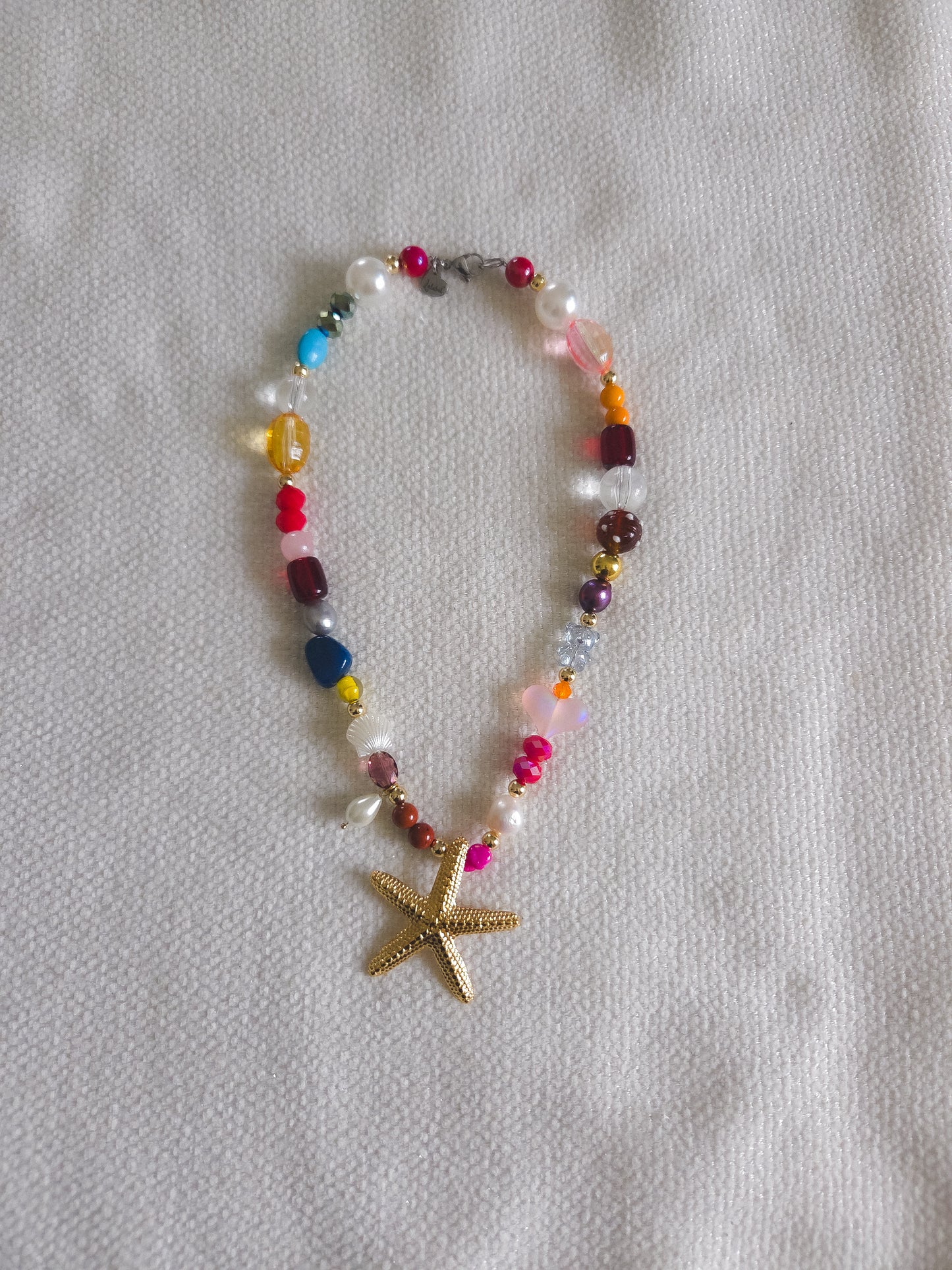 Golden Starfish Daydream Necklace