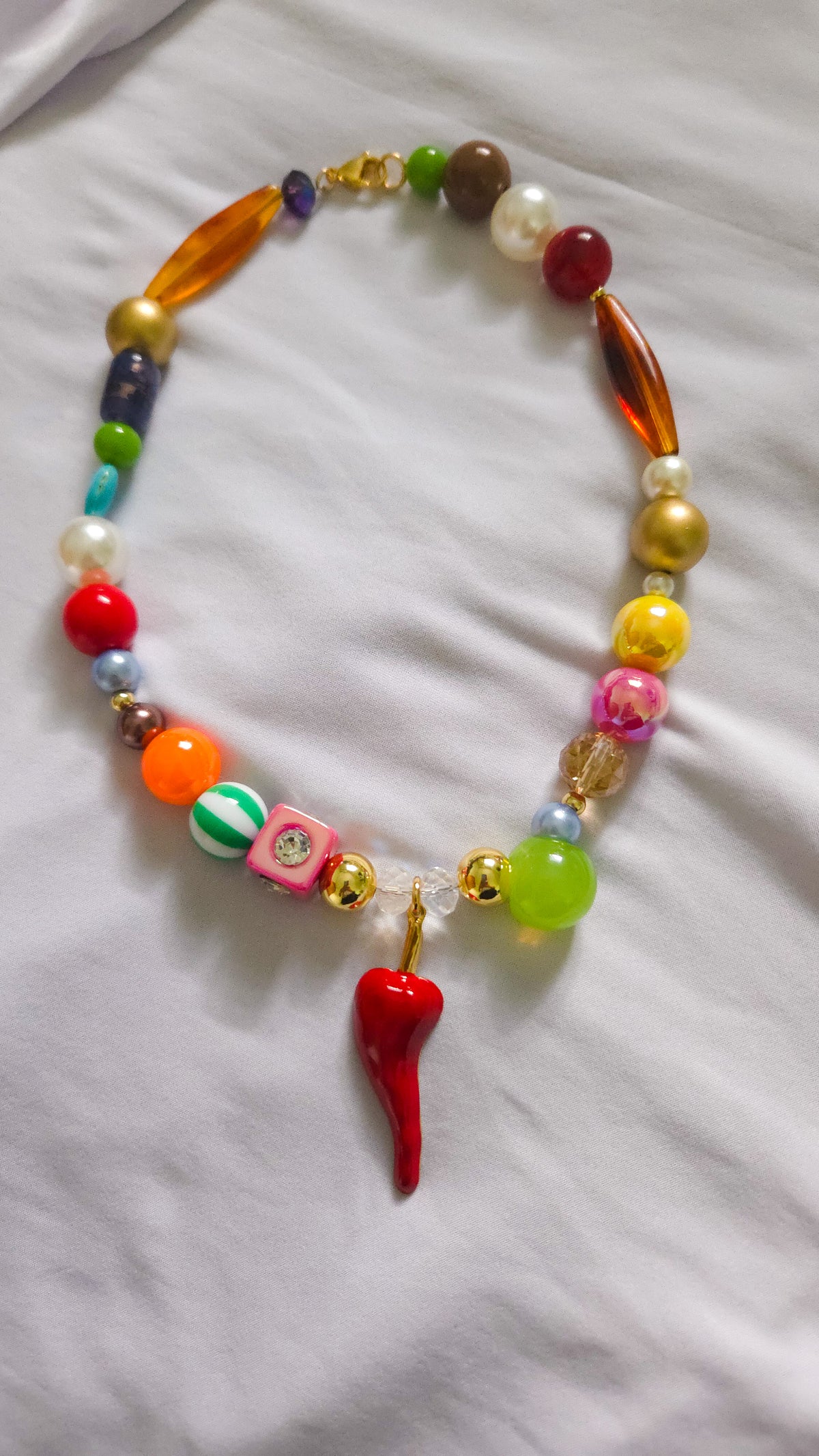 Picante Pop Necklace 🌶️