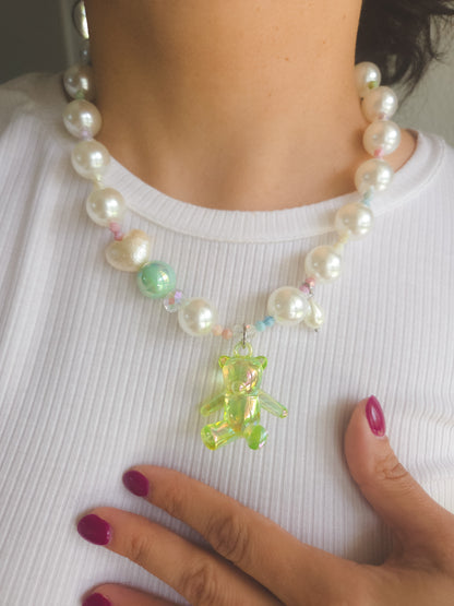 Sweet Pearl Teddy Necklace